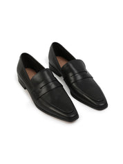 Edie Collective | The Jane Loafer in Black | The UNDONE