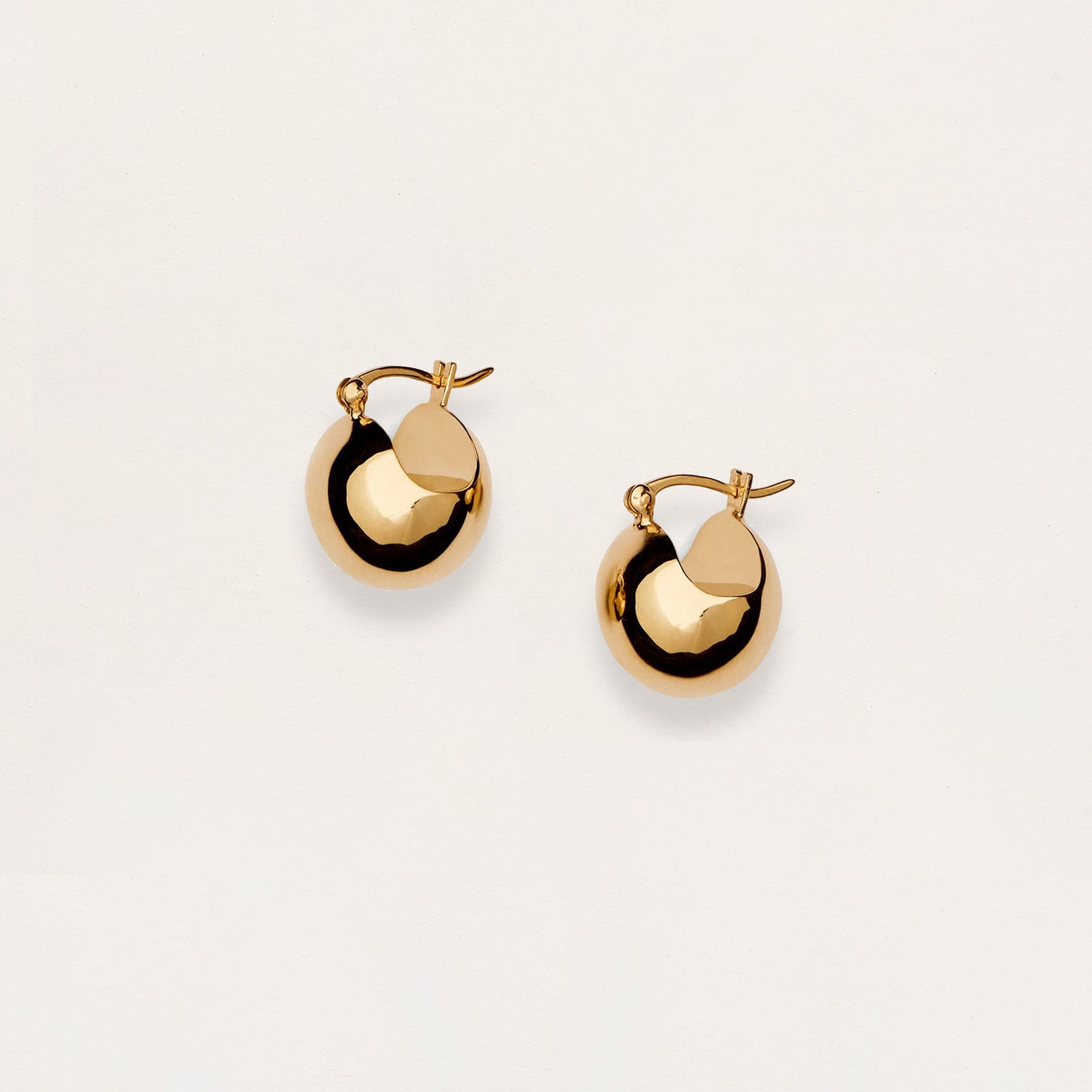 LIÉ STUDIO | The Ingrid Earrings in Gold | The UNDONE