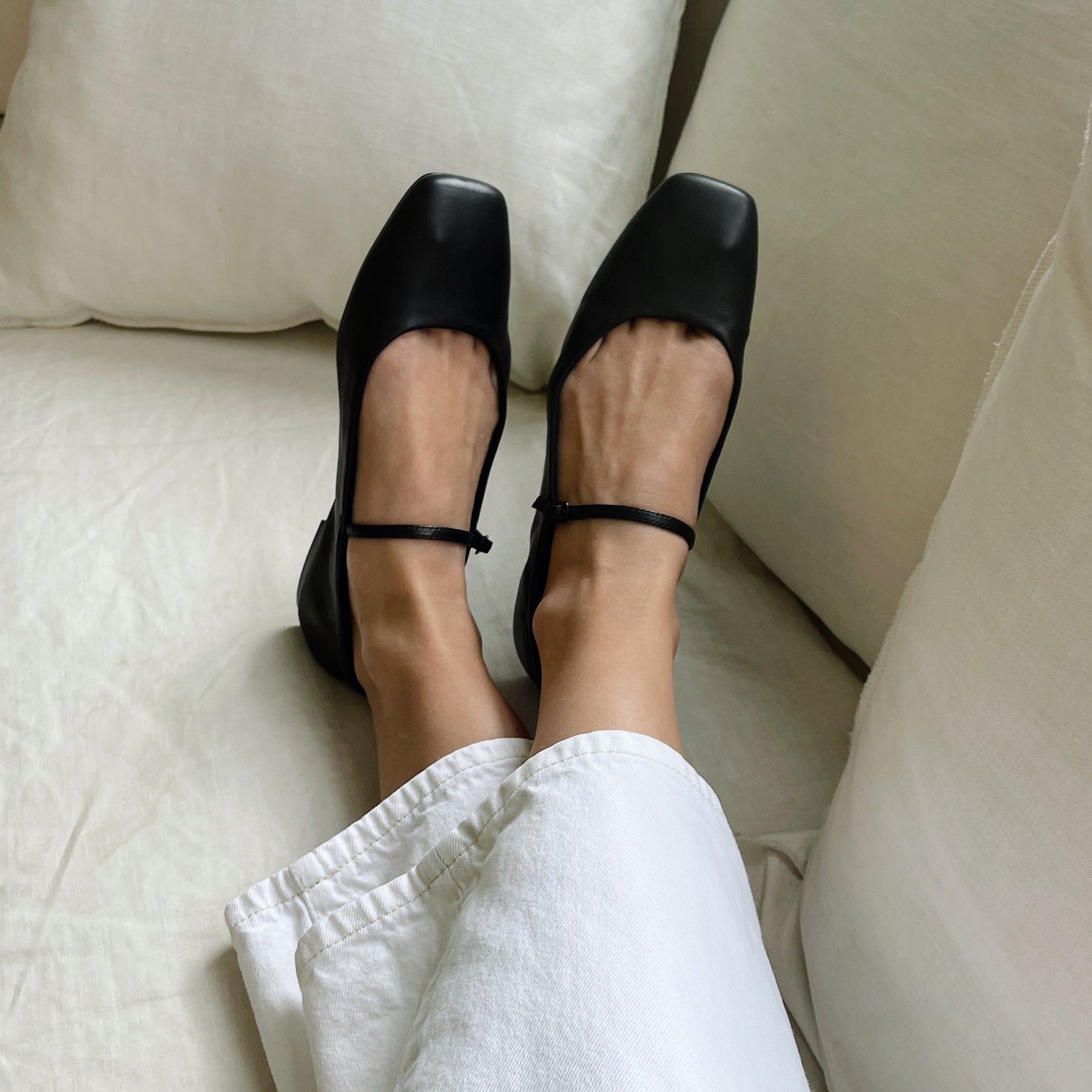 Nelson Made | Phoebe Flat in Black | The UNDONE