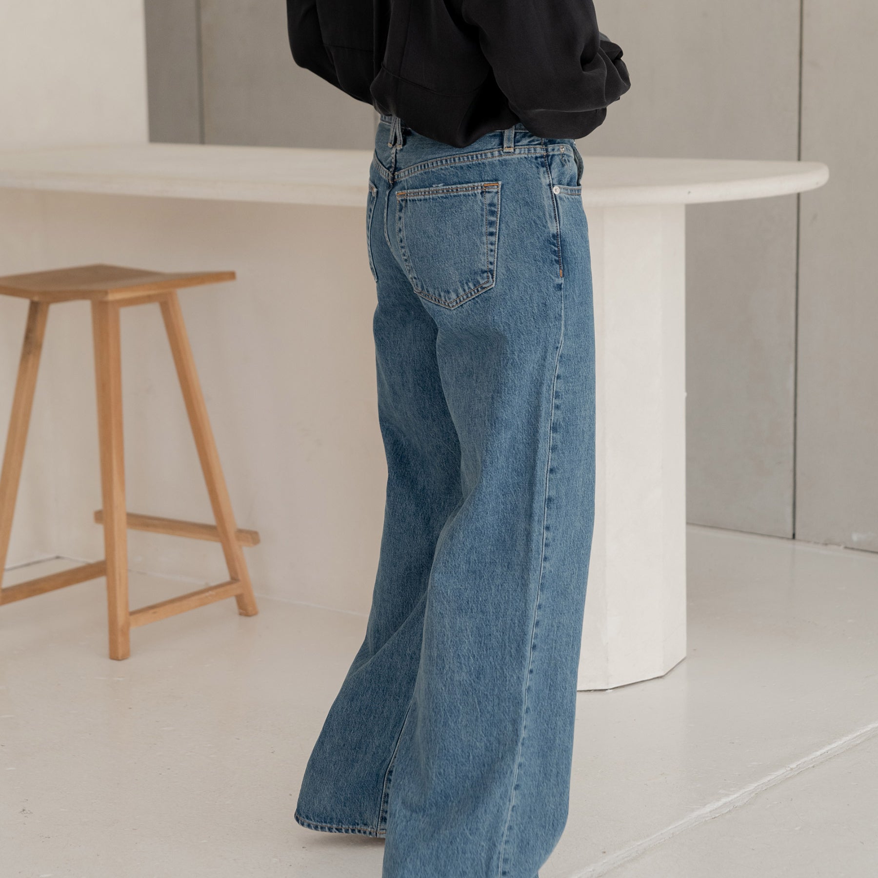 Slvrlake | Mica Low Rise Wide Leg Jean in Born To Run | The UNDONE