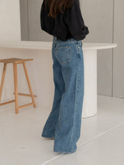 Slvrlake | Mica Low Rise Wide Leg Jean in Born To Run | The UNDONE