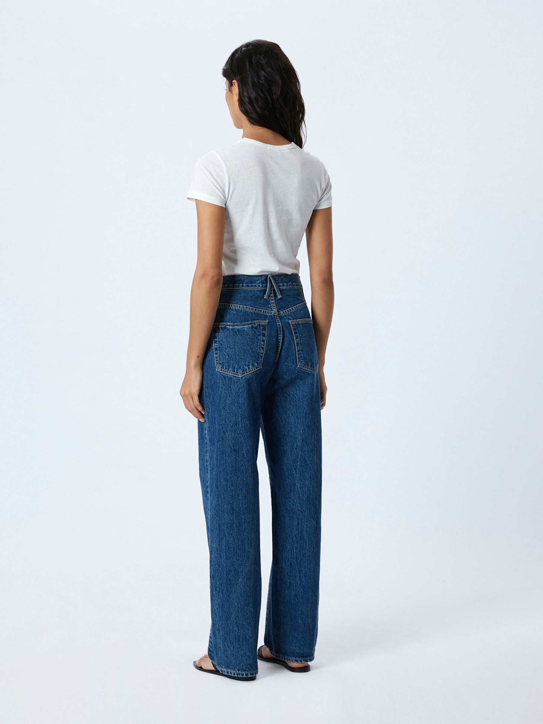 SLVRLAKE | Koko High Rise Relaxed Jean in Claremont | The UNDONE