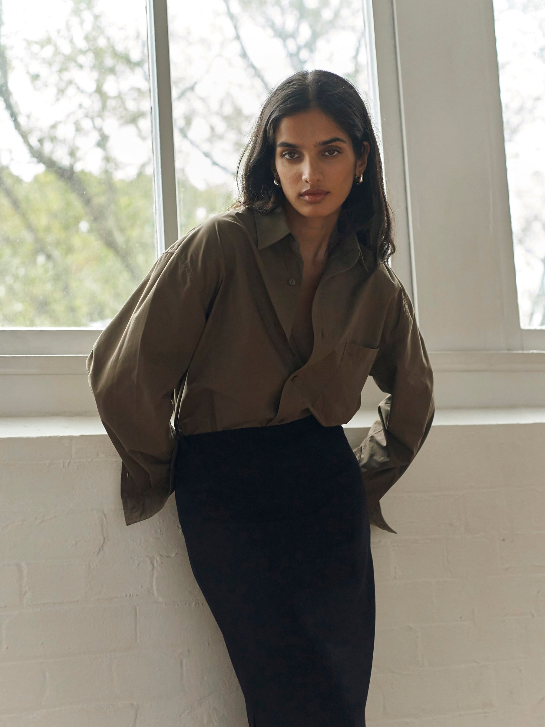 Matteau | Relaxed Shirt in Olive | The UNDONE