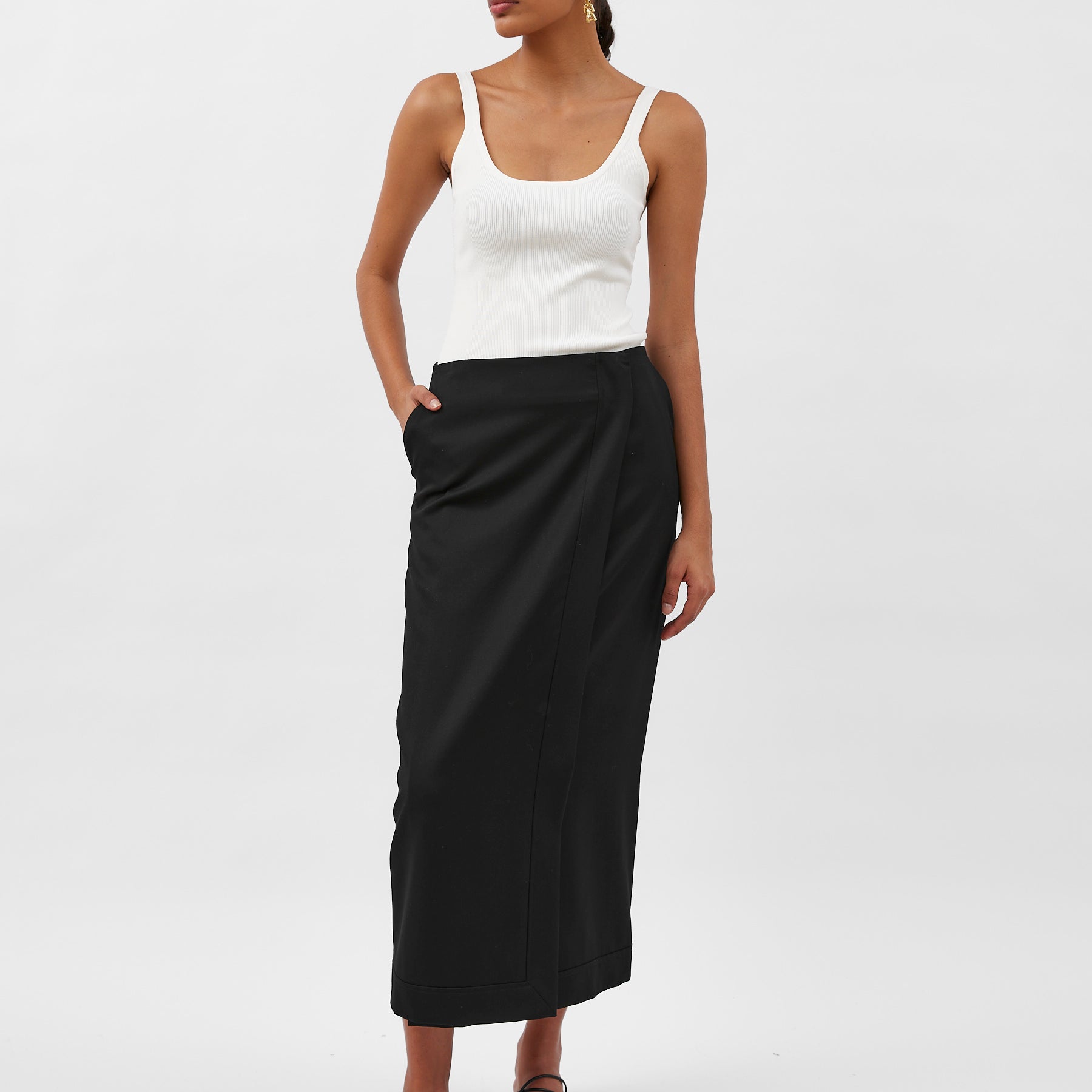 A.Emery | Joan Wrap Skirt in Black | The UNDONE