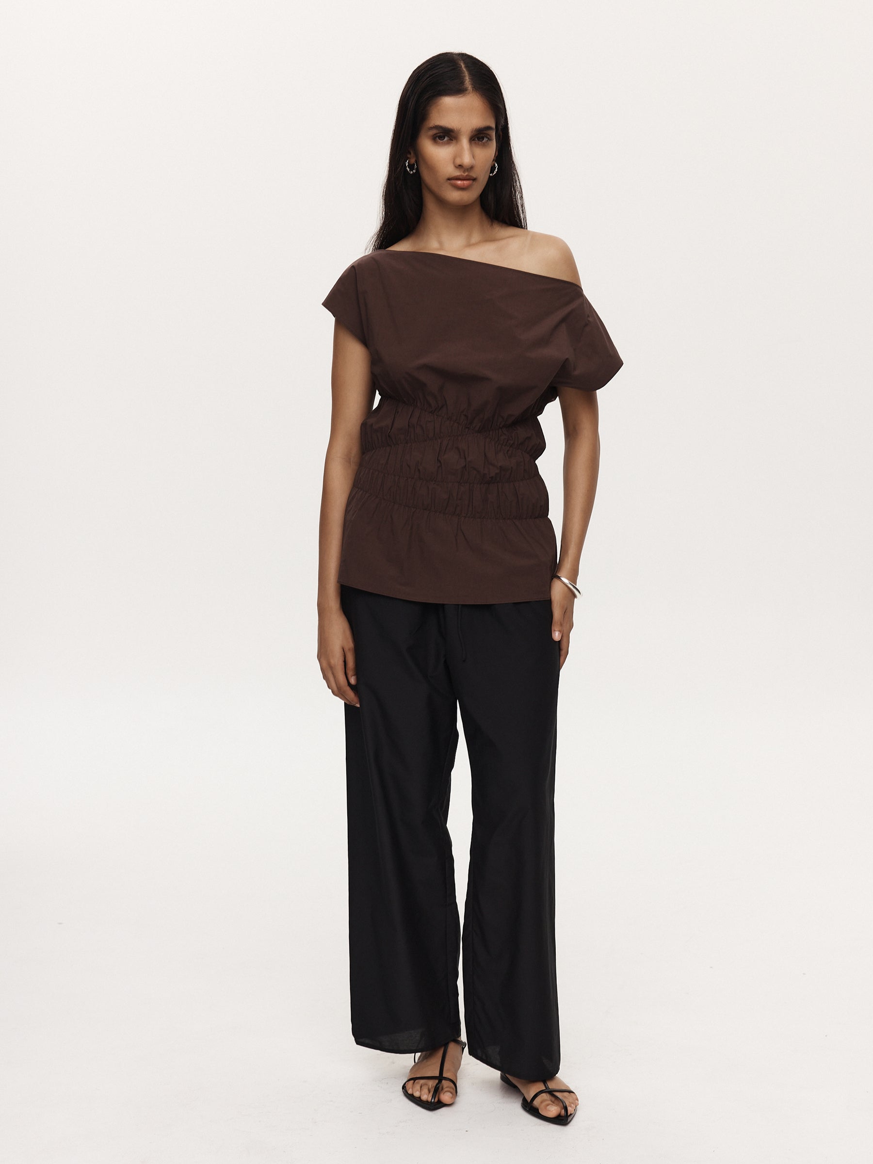 Marle | Aida Top in Chocolate | The UNDONE