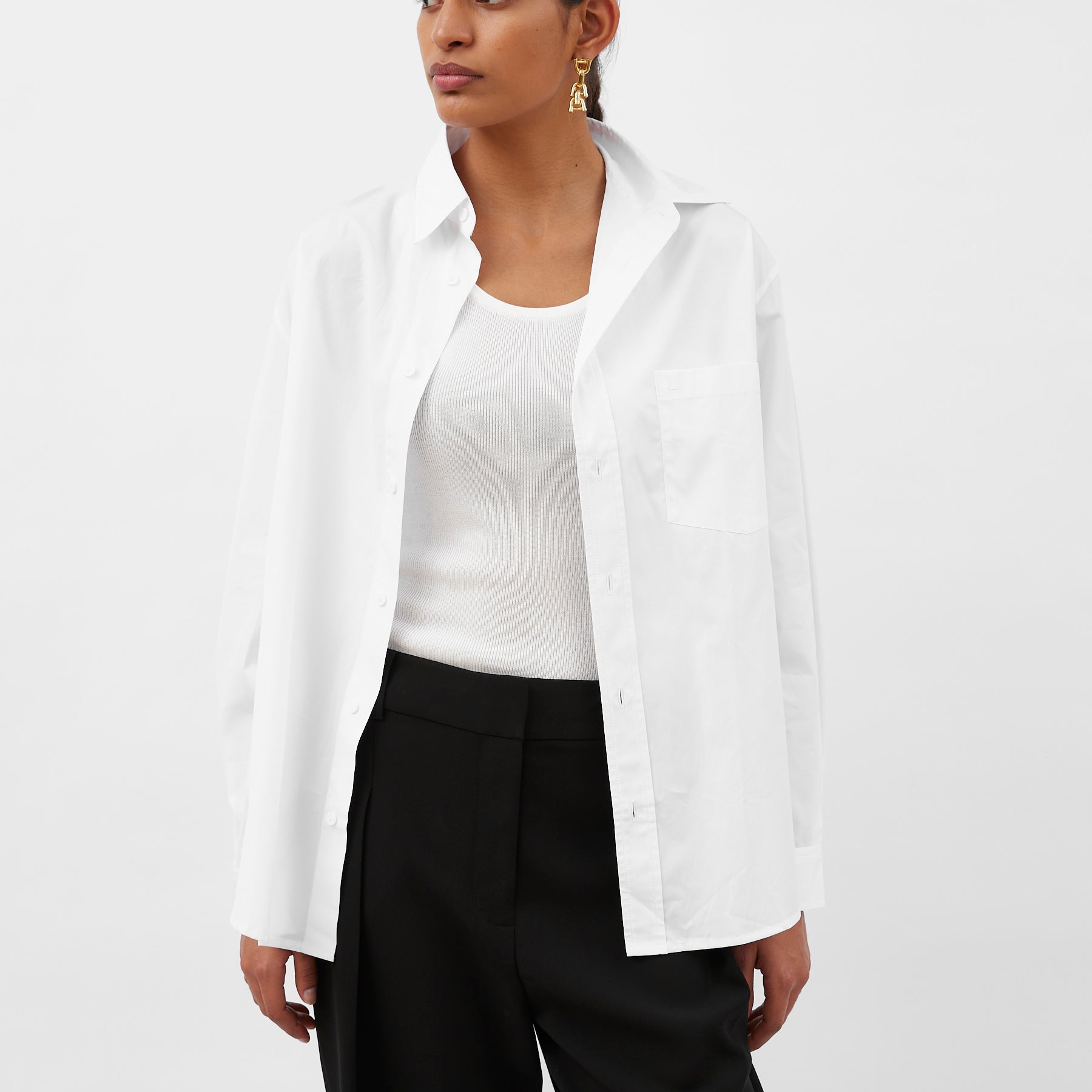 Matteau | Classic Pocket Shirt in White | The UNDONE