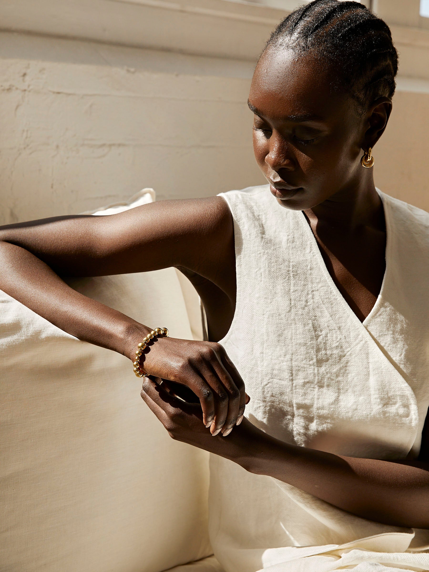 LIÉ STUDIO | The Elly Bracelet in Gold | The UNDONE