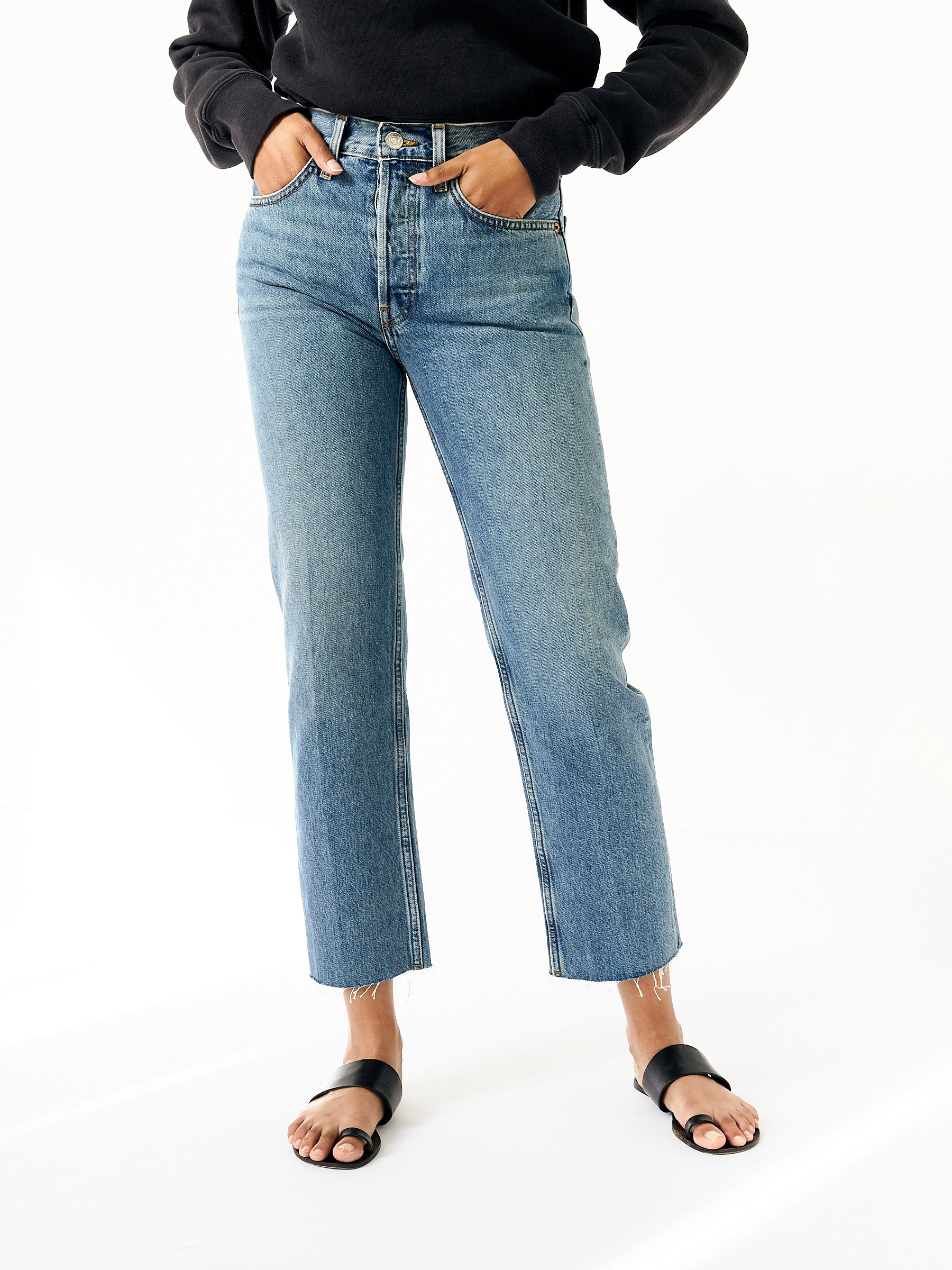 RE/DONE | High Rise Stove Pipe Jean in Medium Vain | The UNDONE