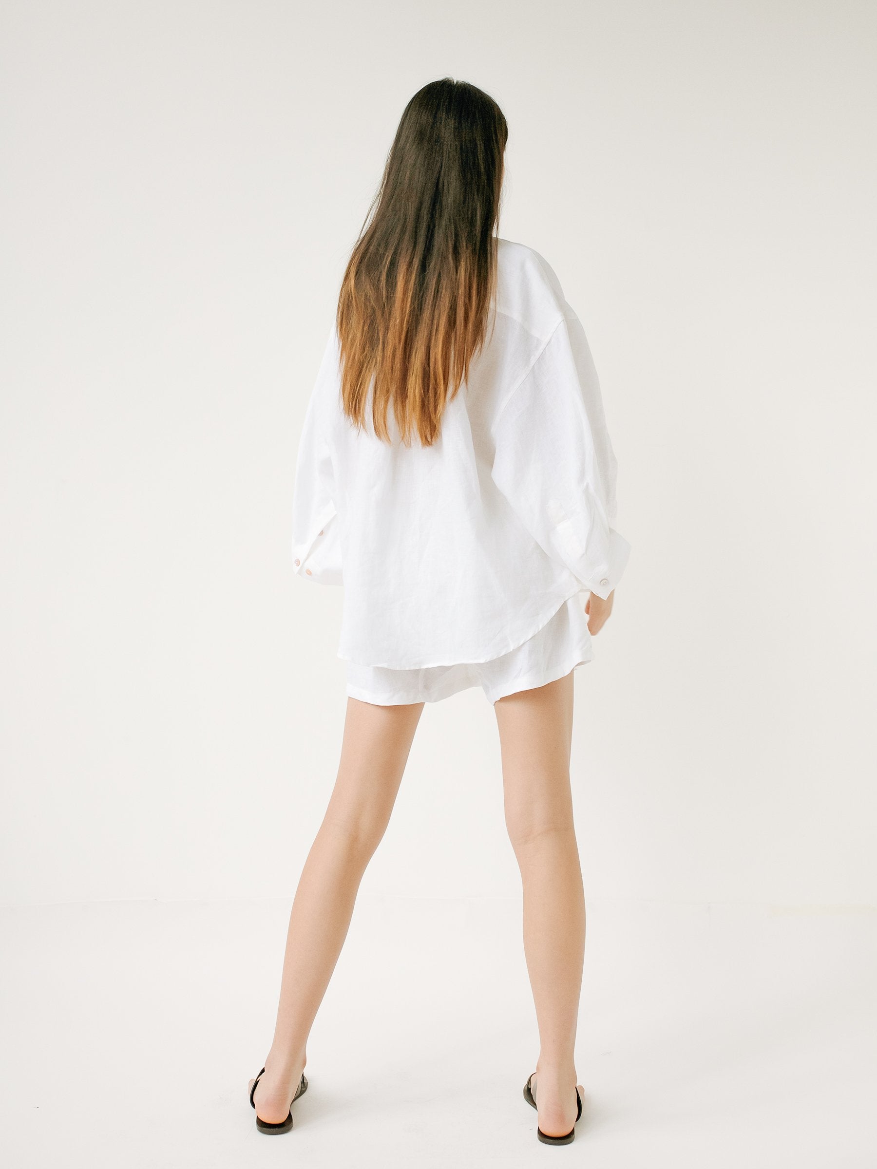 Deiji Studios | 03 Linen Loungewear Set Short in White | The UNDONE